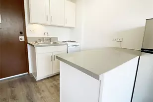 1560 Kanunu St, Honolulu, HI 96814 - Photo 11