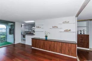 647 Kunawai Ln, Honolulu, HI 96817 - Photo 13