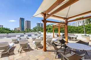 2045 Kalakaua Ave, Honolulu, HI 96815 - Photo 9