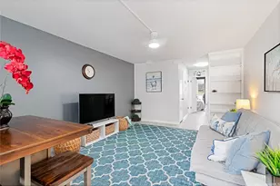 425 Ena Rd, Honolulu, HI 96815 - Photo 1