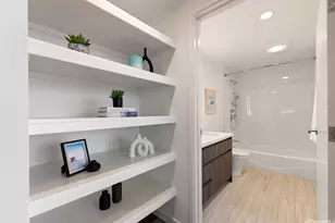 1515 Liona St, Honolulu, HI 96814 - Photo 7
