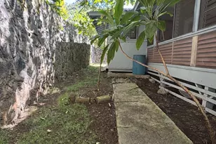 3606 Halekipa Pl, Honolulu, HI 96816 - Photo 7