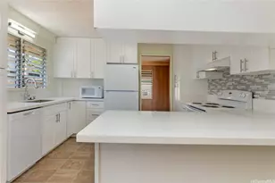 3209 Ala Laulani St, Honolulu, HI 96818 - Photo 13