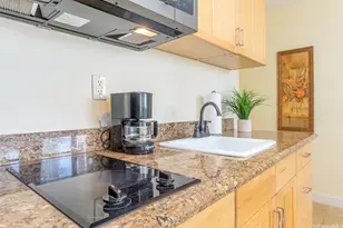134 Kapahulu Ave, Honolulu, HI 96815 - Photo 5