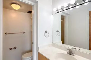 731 Amana St, Honolulu, HI 96814 - Photo 19