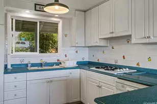 1925 St Louis Dr, Honolulu, HI 96816 - Photo 15