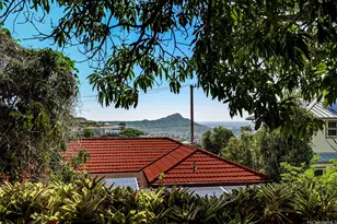 1925 St Louis Dr, Honolulu, HI 96816 - Photo 23