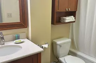 2427 Kuhio Ave, Honolulu, HI 96815 - Photo 11