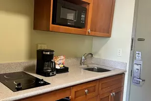 2427 Kuhio Ave, Honolulu, HI 96815 - Photo 3