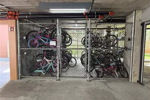 1810 Kaioo Dr, Honolulu, HI 96815 - Photo 23