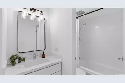 1650 Piikoi Street #403, Honolulu, HI 96822 - Photo 7