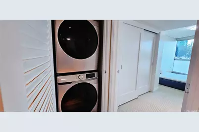 1177 Queen Street #705, Honolulu, HI 96814 - Photo 11