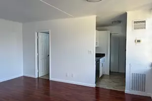 400 Hobron Ln, Honolulu, HI 96815 - Photo 5