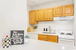 98-142 Lipoa Pl, Aiea, HI 96701 - Photo 1