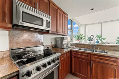 1199 Bishop Street #12B, Honolulu, HI 96813 - Photo 7