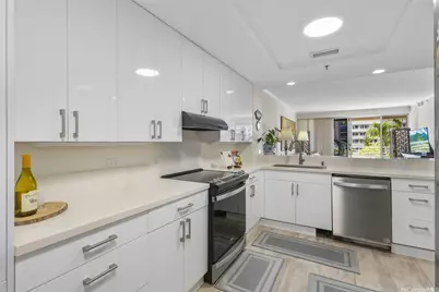 1 Keahole Place #3310, Honolulu, HI 96825 - Photo 5
