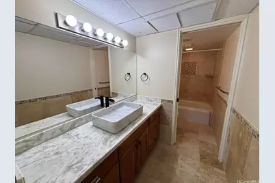 1600 Ala Moana Boulevard #2806, Honolulu, HI 96815 - Photo 17