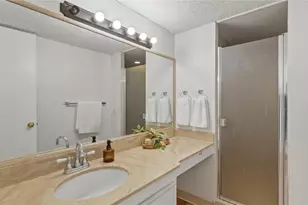 2440 Kuhio Ave, Honolulu, HI 96815 - Photo 17