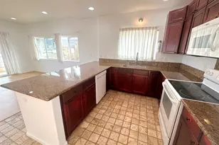 232 Hanakoa Pl, Honolulu, HI 96825 - Photo 5