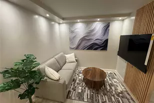 1088 Bishop St, Honolulu, HI 96813 - Photo 5