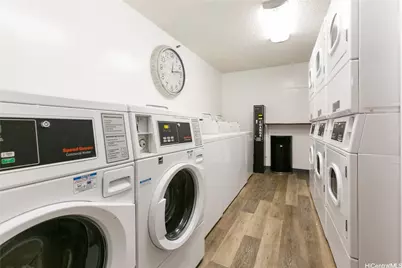 1088 Bishop Street #2101, Honolulu, HI 96813 - Photo 19