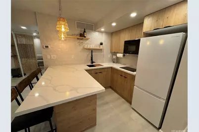 1088 Bishop Street #2101, Honolulu, HI 96813 - Photo 1