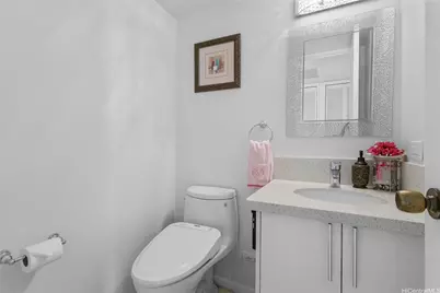 2440 Kuhio Avenue #2201, Honolulu, HI 96815 - Photo 9