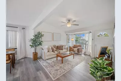 594 Mananai Place #21T, Honolulu, HI 96818 - Photo 1