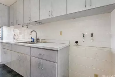 1420 Victoria Street #1301, Honolulu, HI 96822 - Photo 11