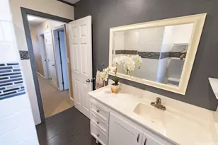 98-530 Kaonohi St, Aiea, HI 96701 - Photo 13