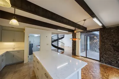 3051 La Pietra Circle #37, Honolulu, HI 96815 - Photo 5