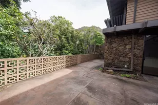 3051 La Pietra Cir, Honolulu, HI 96815 - Photo 25