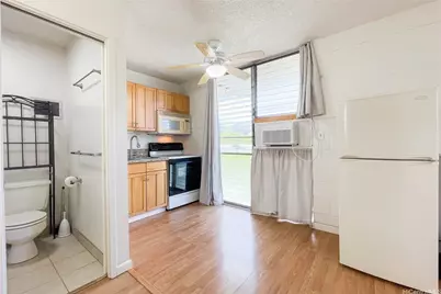 2649 Varsity Place #411, Honolulu, HI 96826 - Photo 9