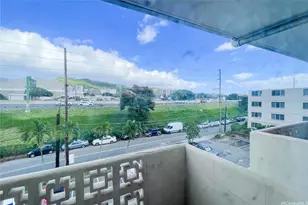 2649 Varsity Pl, Honolulu, HI 96826 - Photo 3