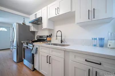 829 Waiaka Place, Honolulu, HI 96826 - Photo 23