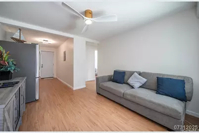 829 Waiaka Place, Honolulu, HI 96826 - Photo 17