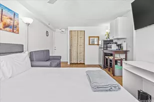 2463 Kuhio Ave, Honolulu, HI 96815 - Photo 5