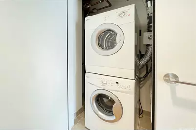 1001 Queen Street #1107, Honolulu, HI 96814 - Photo 9