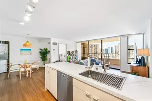 1910 Ala Moana Blvd, Honolulu, HI 96850 - Photo 11