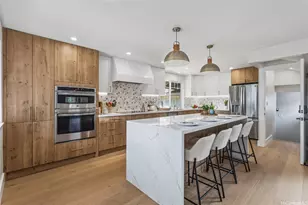 2548 Olopua St, Honolulu, HI 96822 - Photo 5