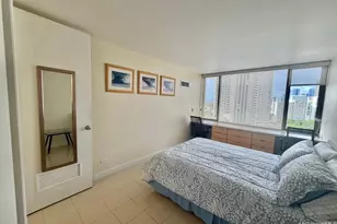 411 Hobron Ln, Honolulu, HI 96815 - Photo 7