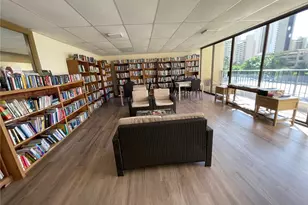 411 Hobron Ln, Honolulu, HI 96815 - Photo 13