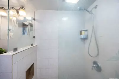 1700 Ala Moana Boulevard #3801, Honolulu, HI 96815 - Photo 9