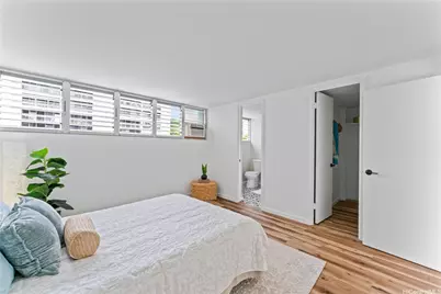 1130 Wilder Avenue #301, Honolulu, HI 96822 - Photo 9