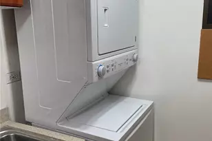 2465 Ala Wai Blvd, Honolulu, HI 96815 - Photo 7