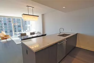 1001 Queen St, Honolulu, HI 96814 - Photo 3