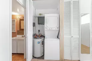 1011 Prospect St, Honolulu, HI 96822 - Photo 9