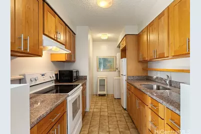 2600 Pualani Way #304, Honolulu, HI 96815 - Photo 5