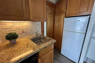 445 Seaside Ave, Honolulu, HI 96815 - Photo 13