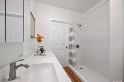 19 Hinalo Place, Honolulu, HI 96817 - Photo 13